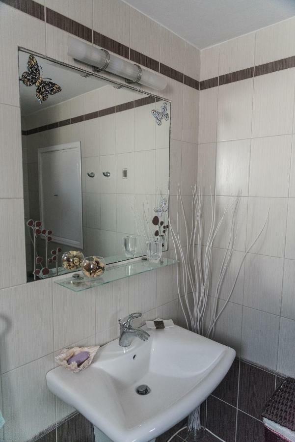 Villa Alexandra Exambela Экстерьер фото